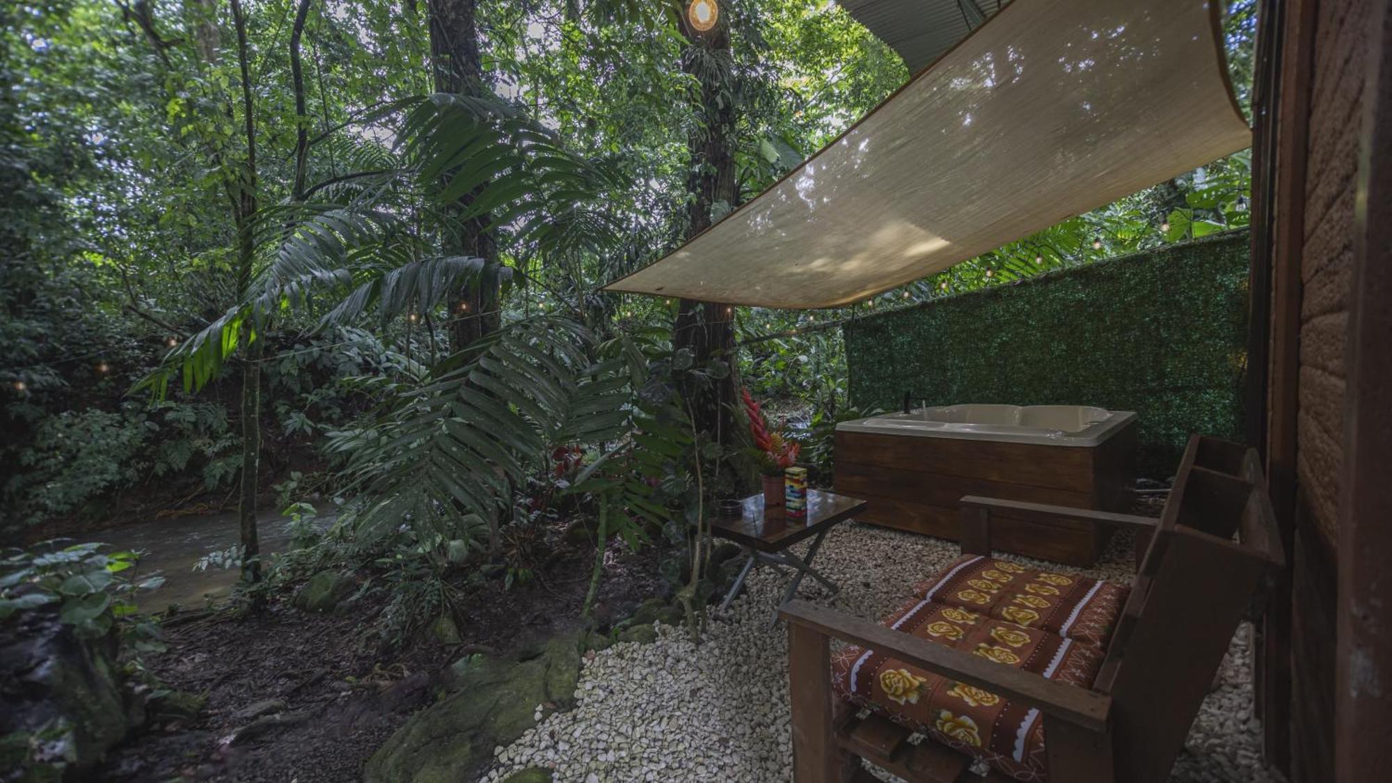 Апартаменты The Frog House Ла Фортуна Экстерьер фото